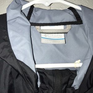 Columbia sportswear windbreaker